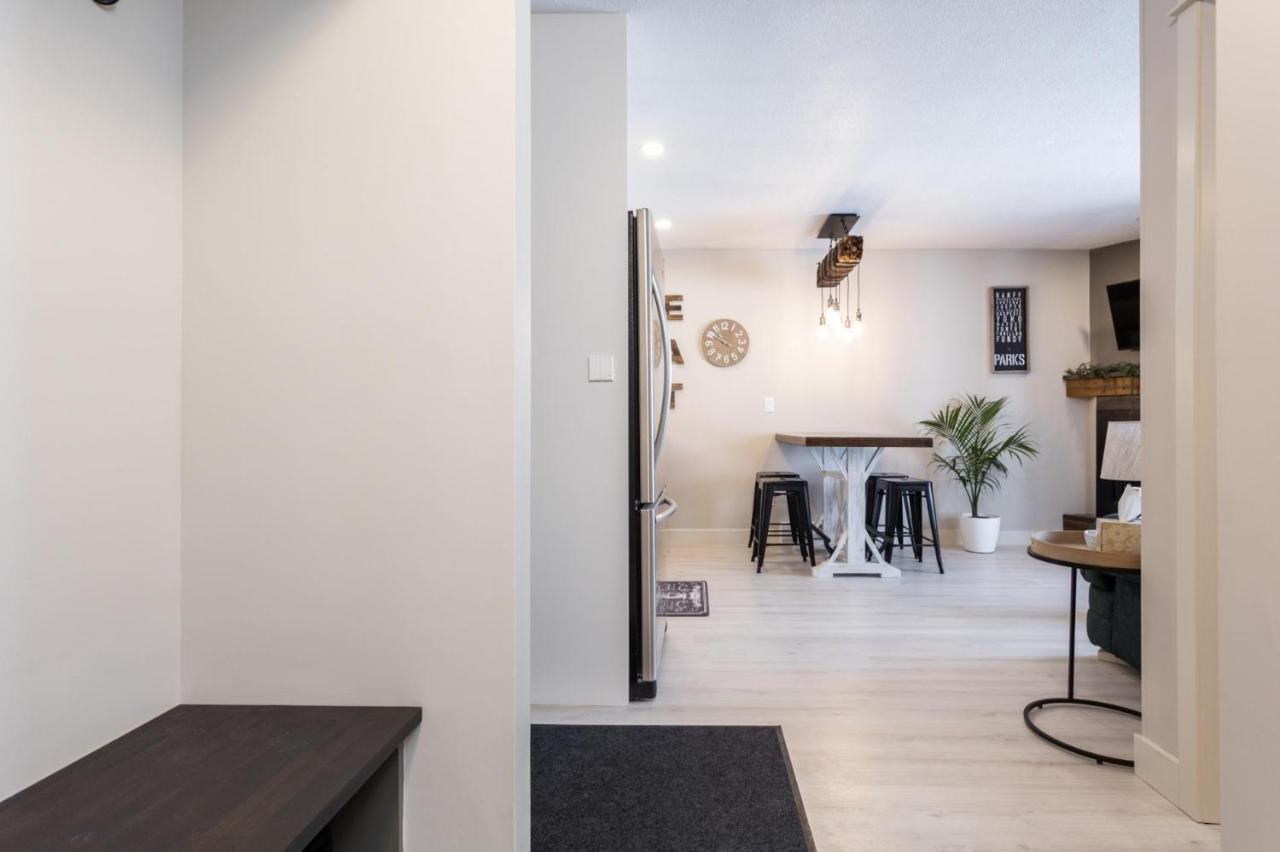 Nest On Perfection - Newly Renovated Ski In Ski Out Mountain View Condo Big White Extérieur photo